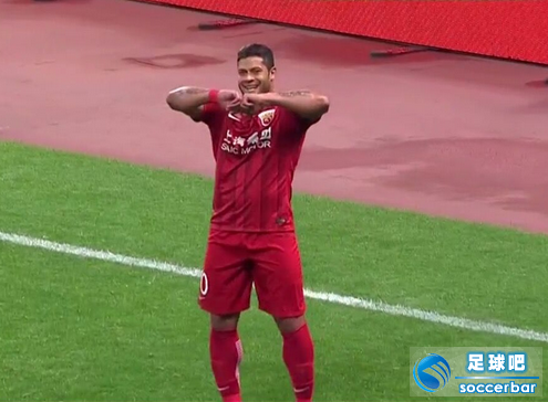 包含里尔发布备战花絮，集结日伤情更新，亚冠任务艰巨，赛季目标并未改变的词条