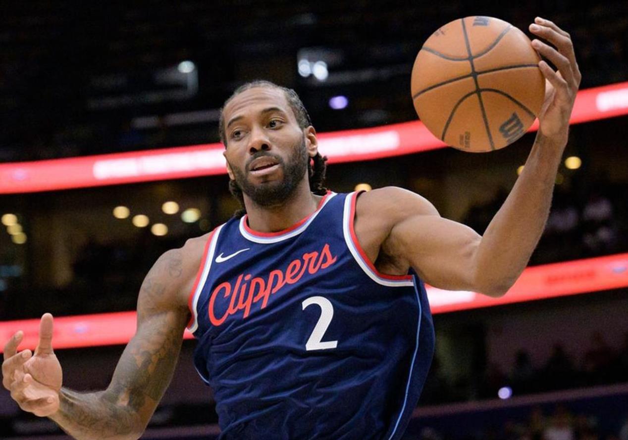 lol-今晚体能课后；皇家社会止住颓势备战NBA季后赛；球迷炸锅；训练强度明显提升的简单介绍